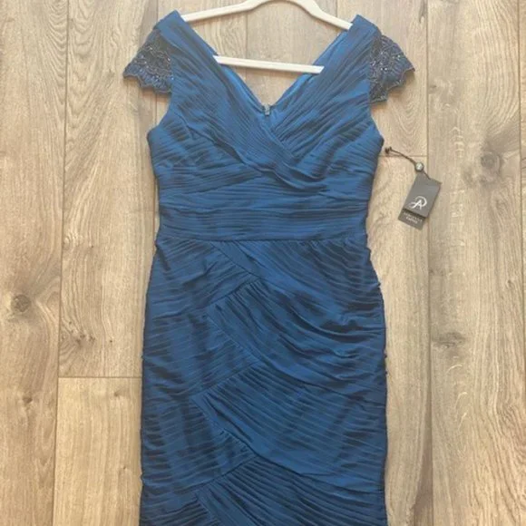 NWT Adrianna Papell Short Beaded Sleeve Sheath Dress